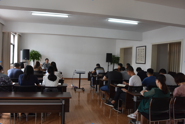 老街文旅公司開(kāi)展全員法律知識培訓